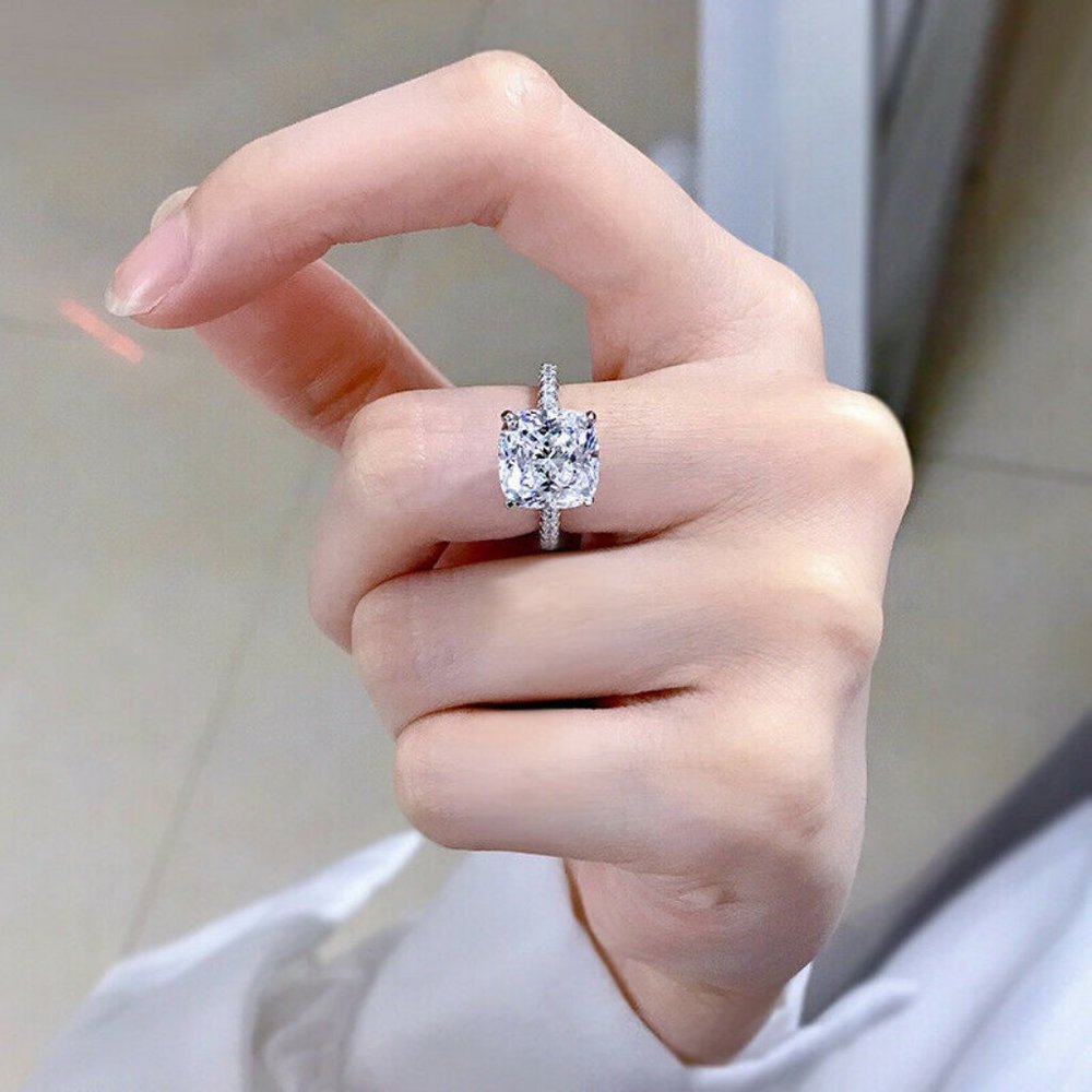 Silver White Sapphire Ring - Picture 5 of 5